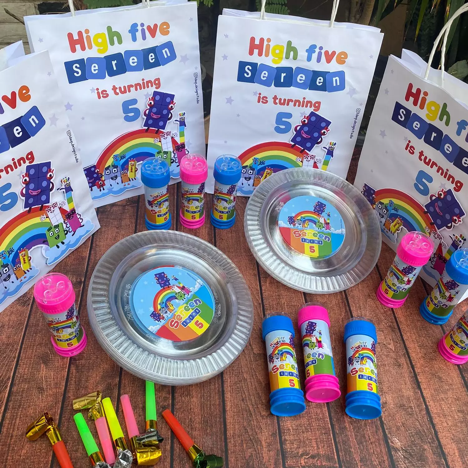 Number blocks Giveaways   image