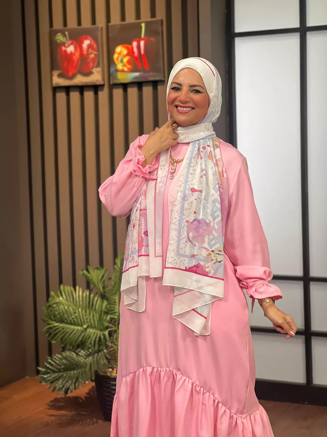Ribboned Linen Dress - Pink hover image