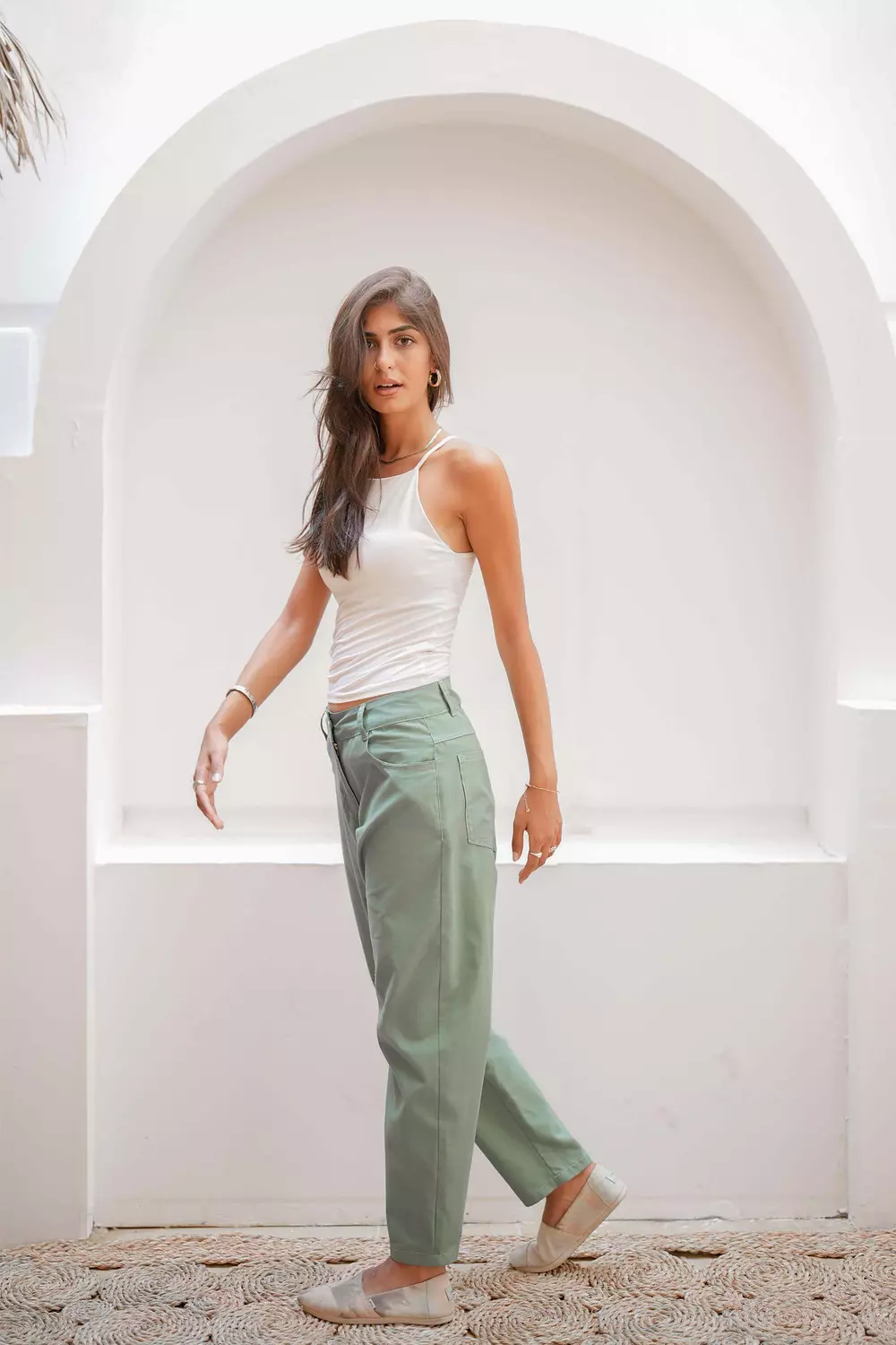 Airy Mid-Rise Barrel Jeans Sage 3