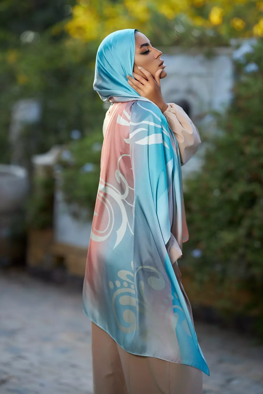 <p><strong><span style="color: rgb(202, 132, 71)">Sevda</span></strong></p>