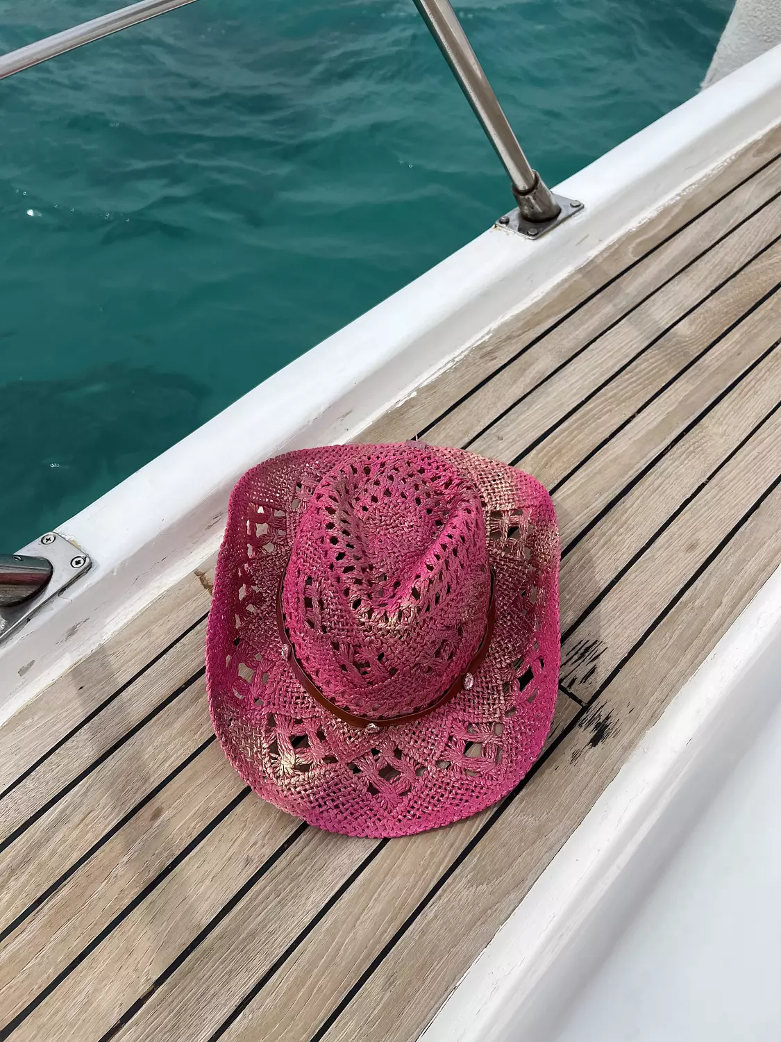 Coral pink hat 1