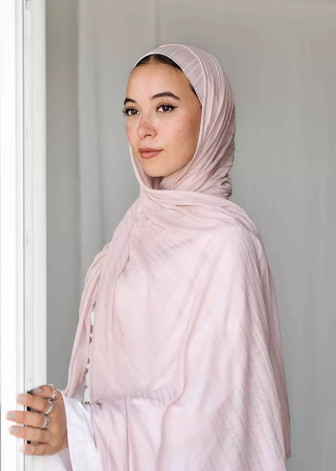 Nude Powder Kuwaity With Bandana image