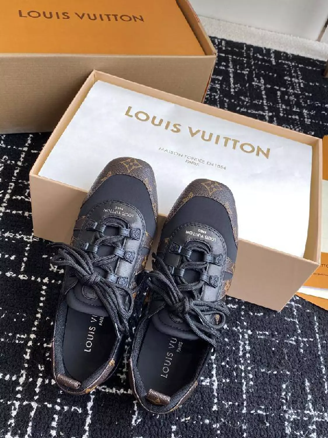 Louis Vuitton LV Sneakerina WMNS 1