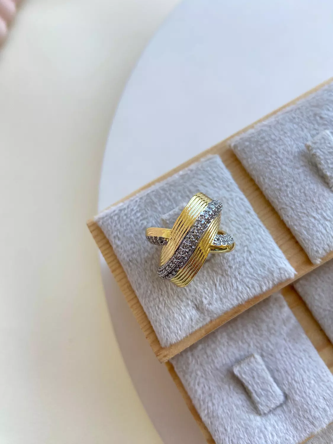 Champagne rings 3
