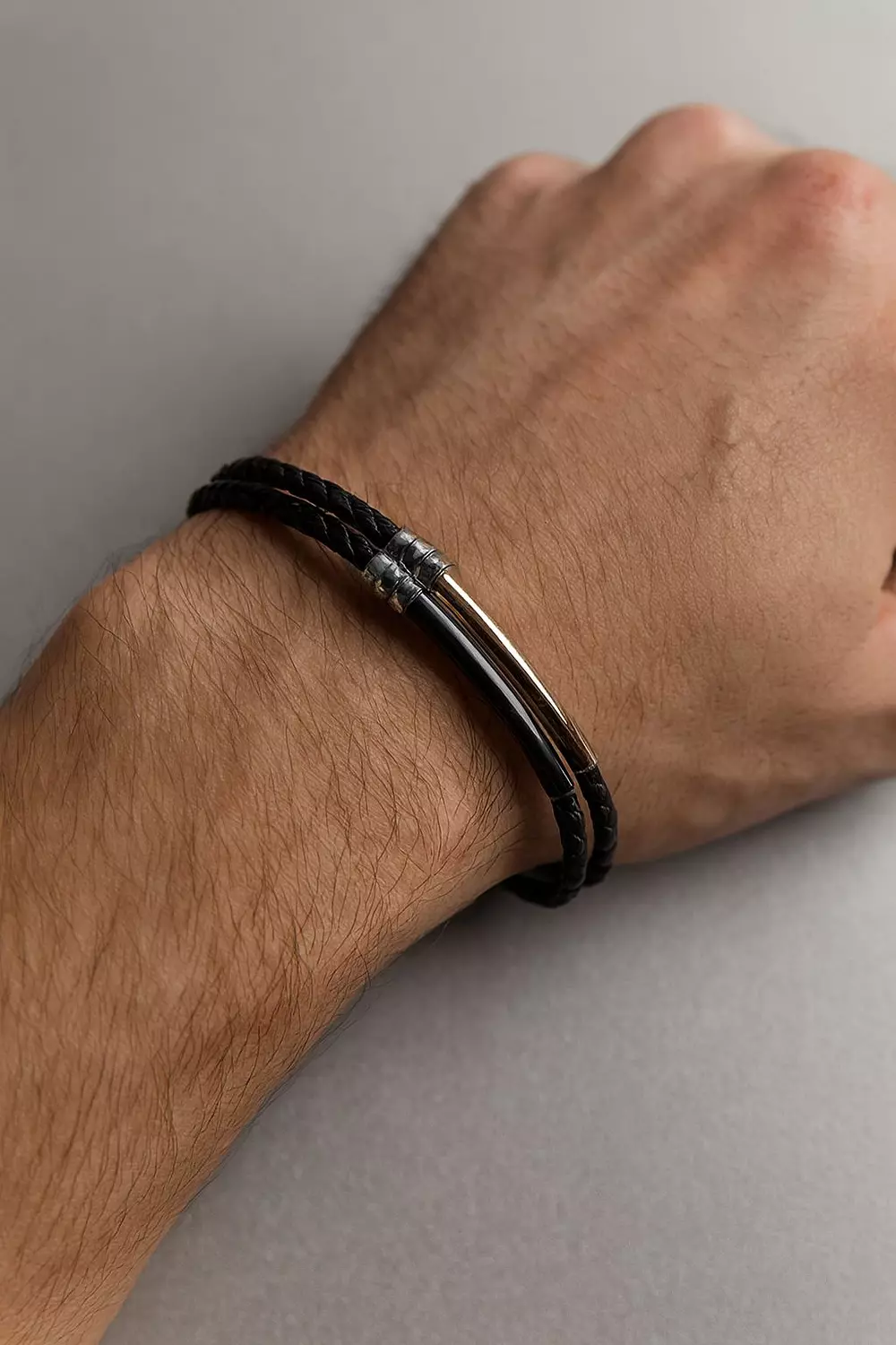 <p style="text-align: start"></p>