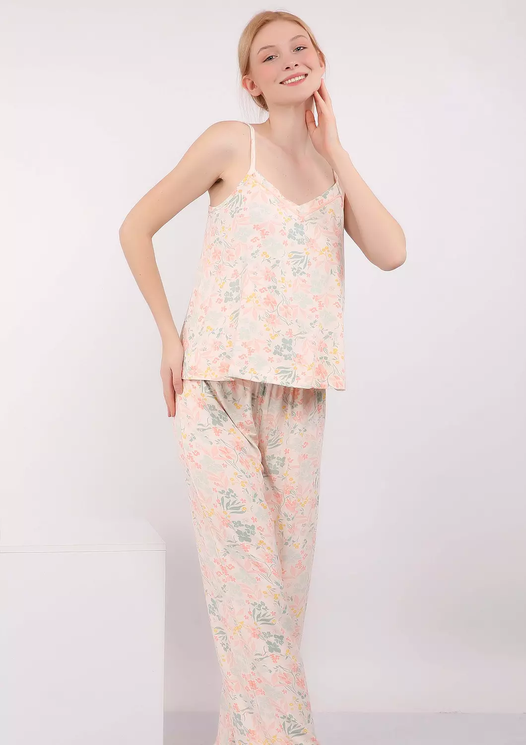 V127 SPRING WIND WHISPERS FULL-LENGTH PANTS PAJAMA SET 1