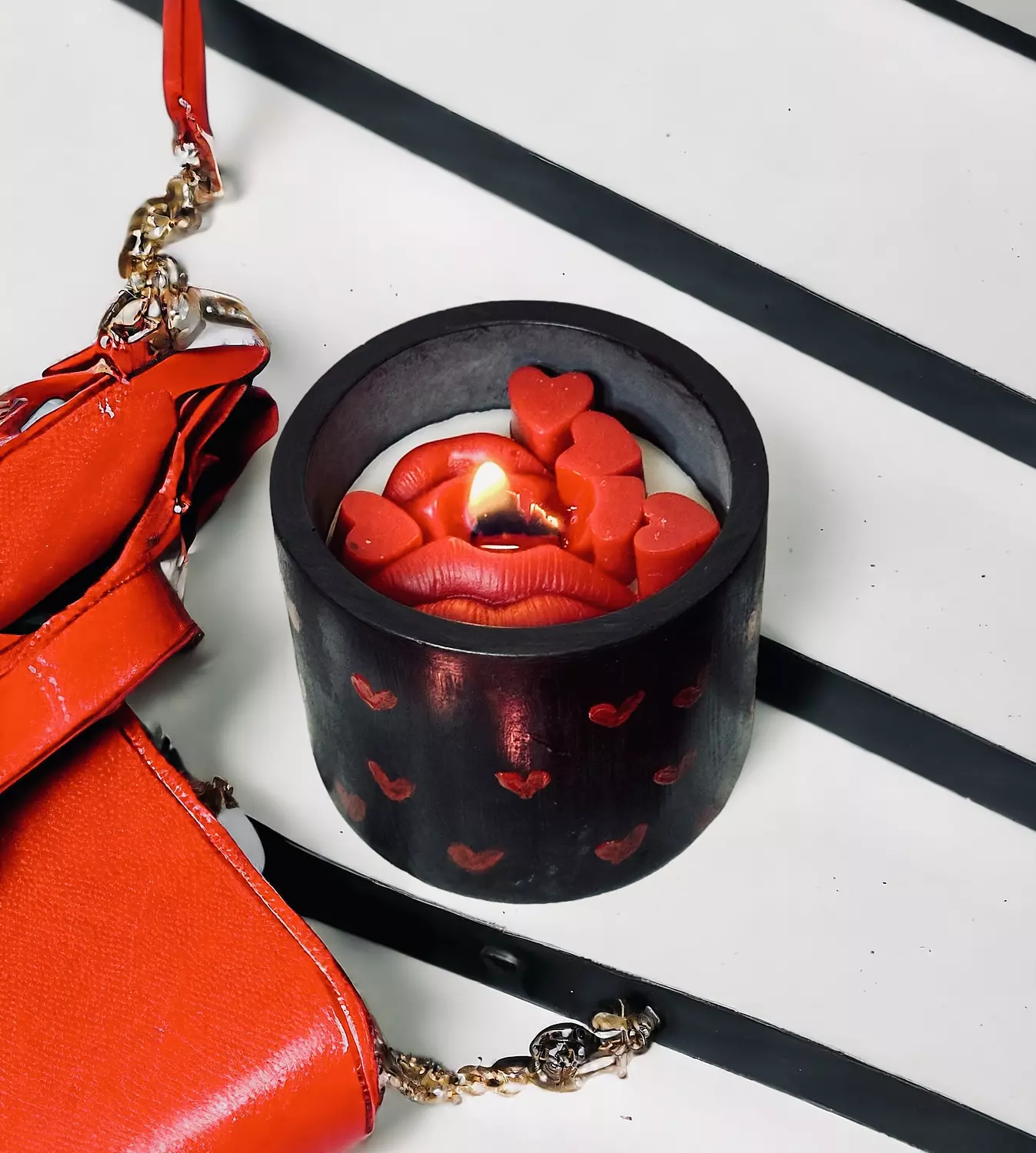 Kissed Hearts Candle  image