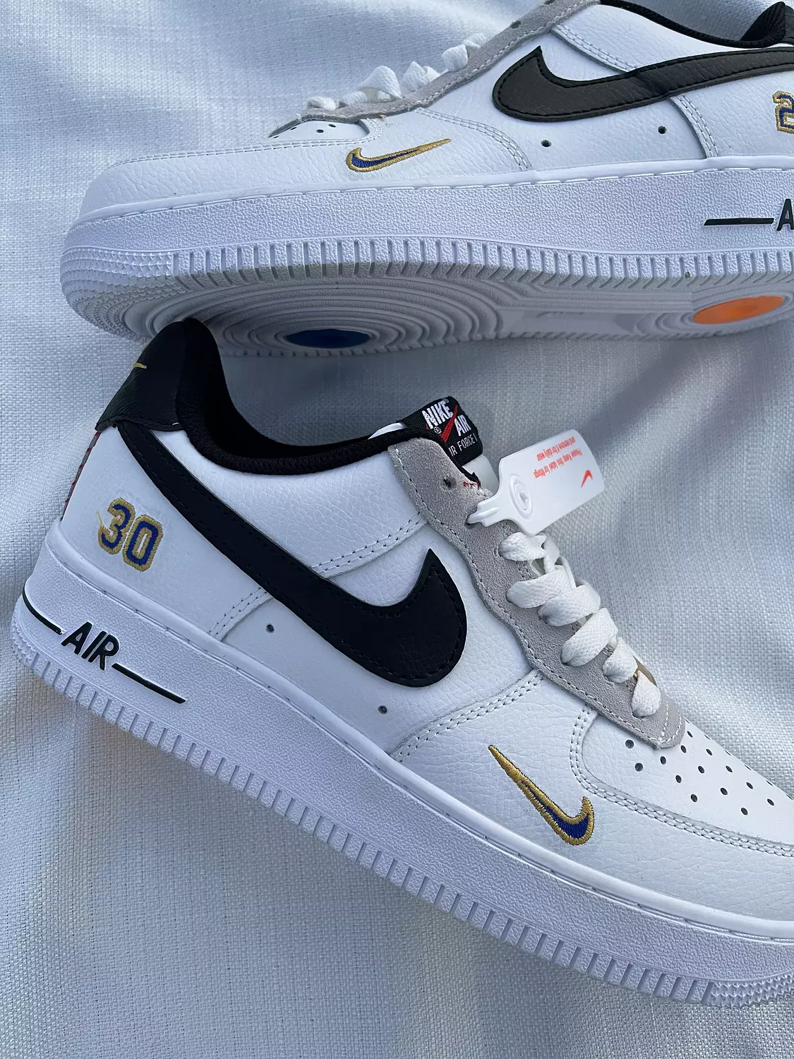 Nike Air Force 1 07 LV8  Ken Griffey Jr. 3