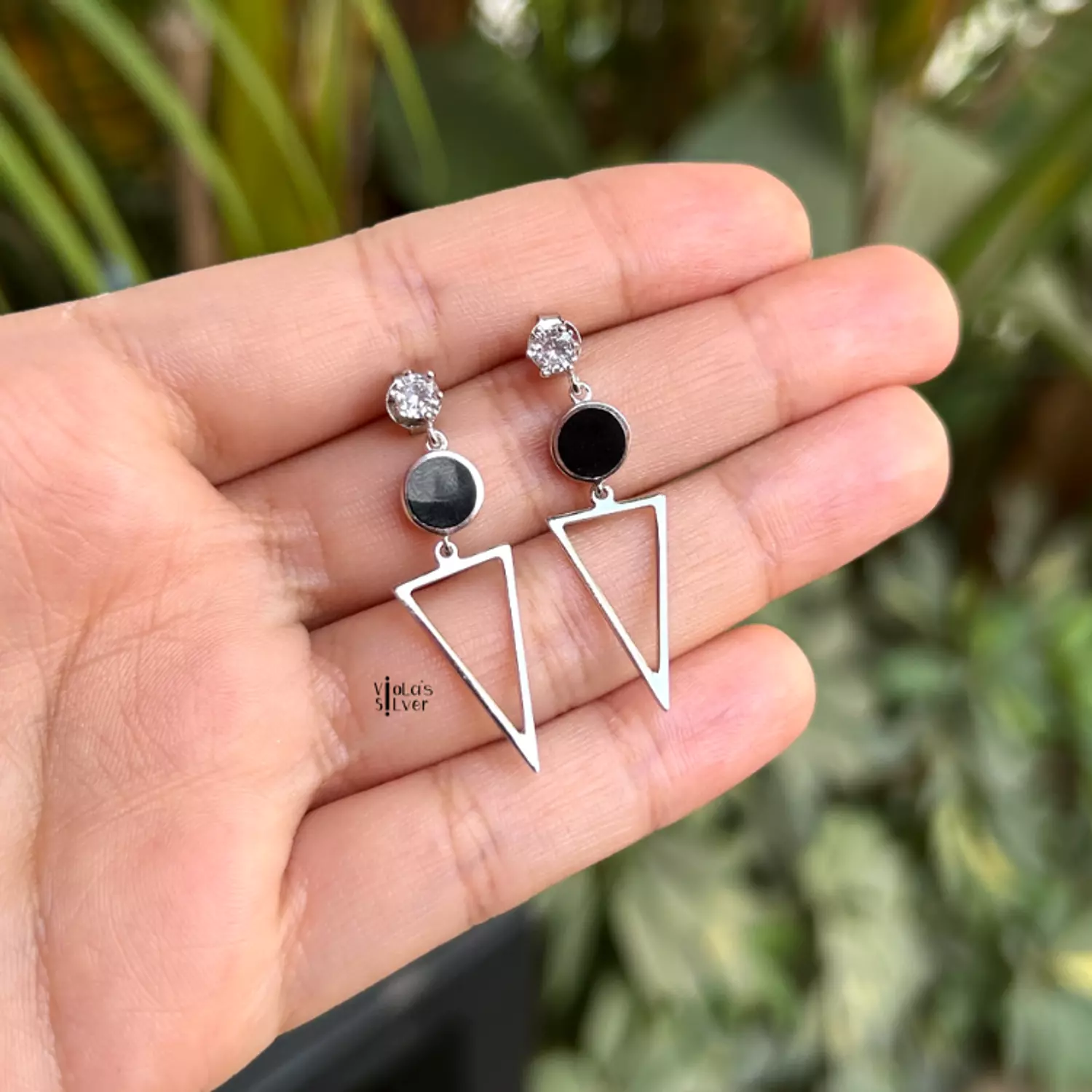 Eve earring image