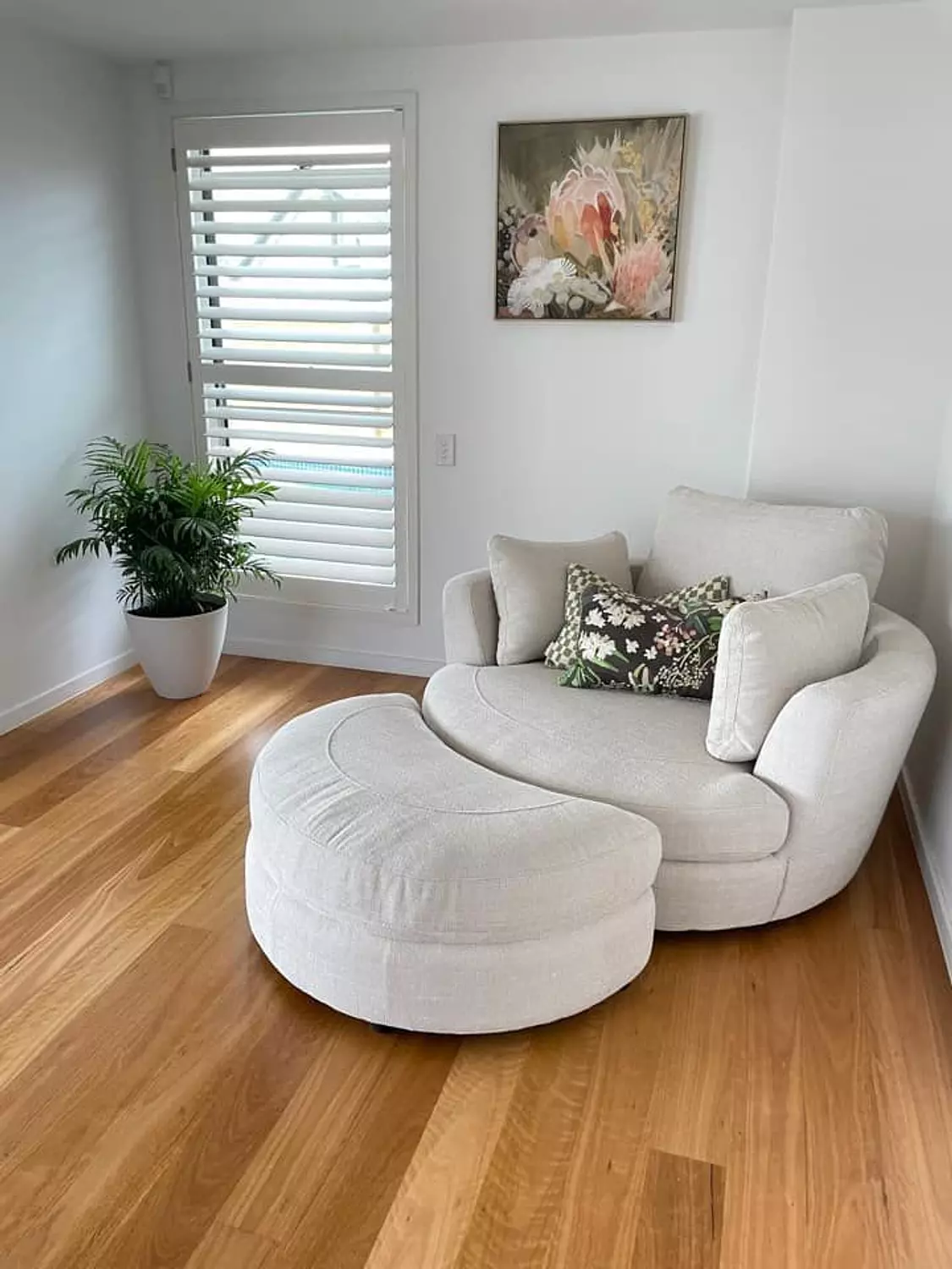 Chair image