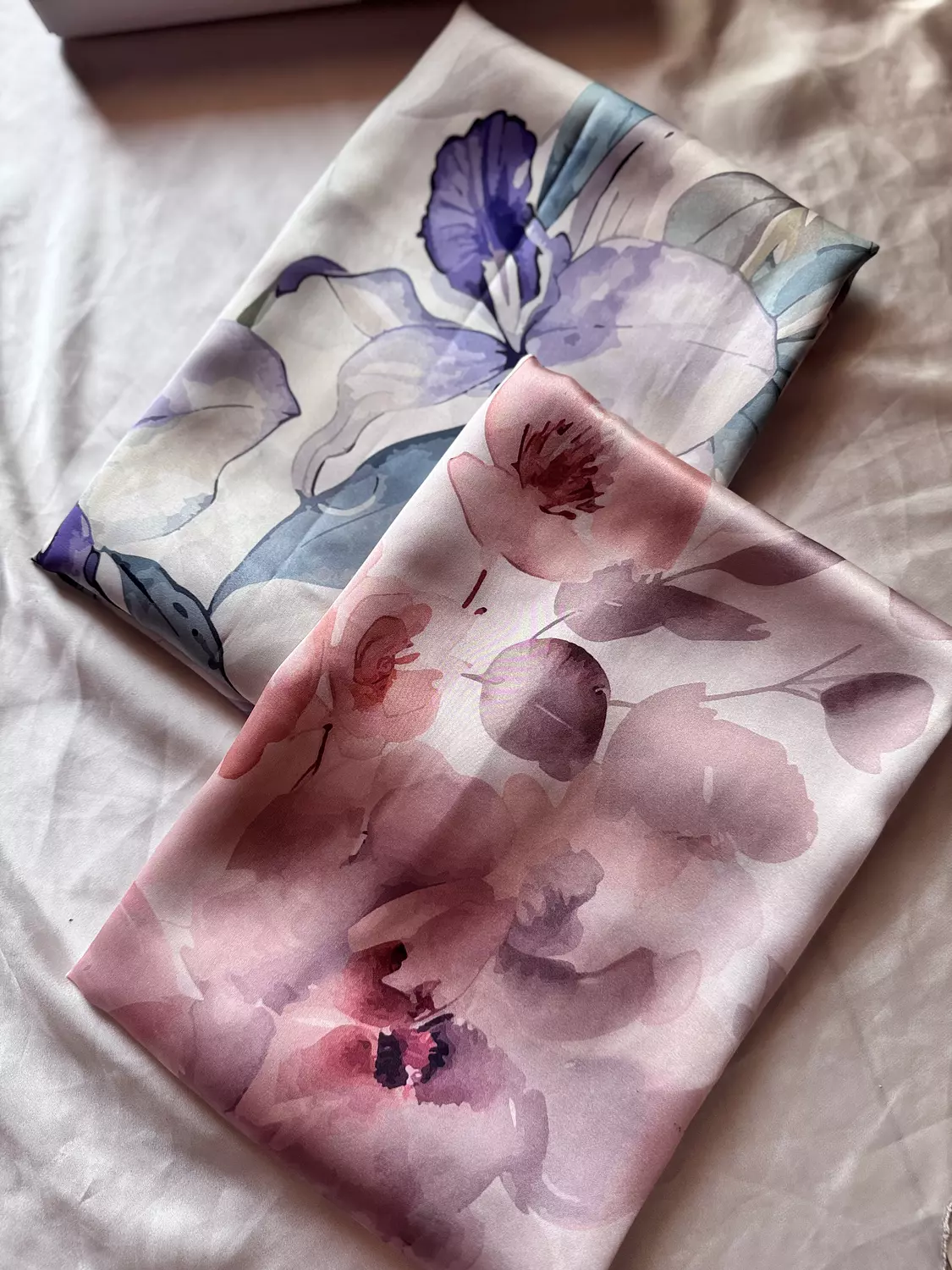 Blush breeze, lavender lace in satin 2