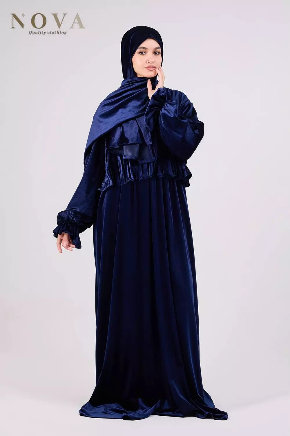 Navy blue Velvet Wave image