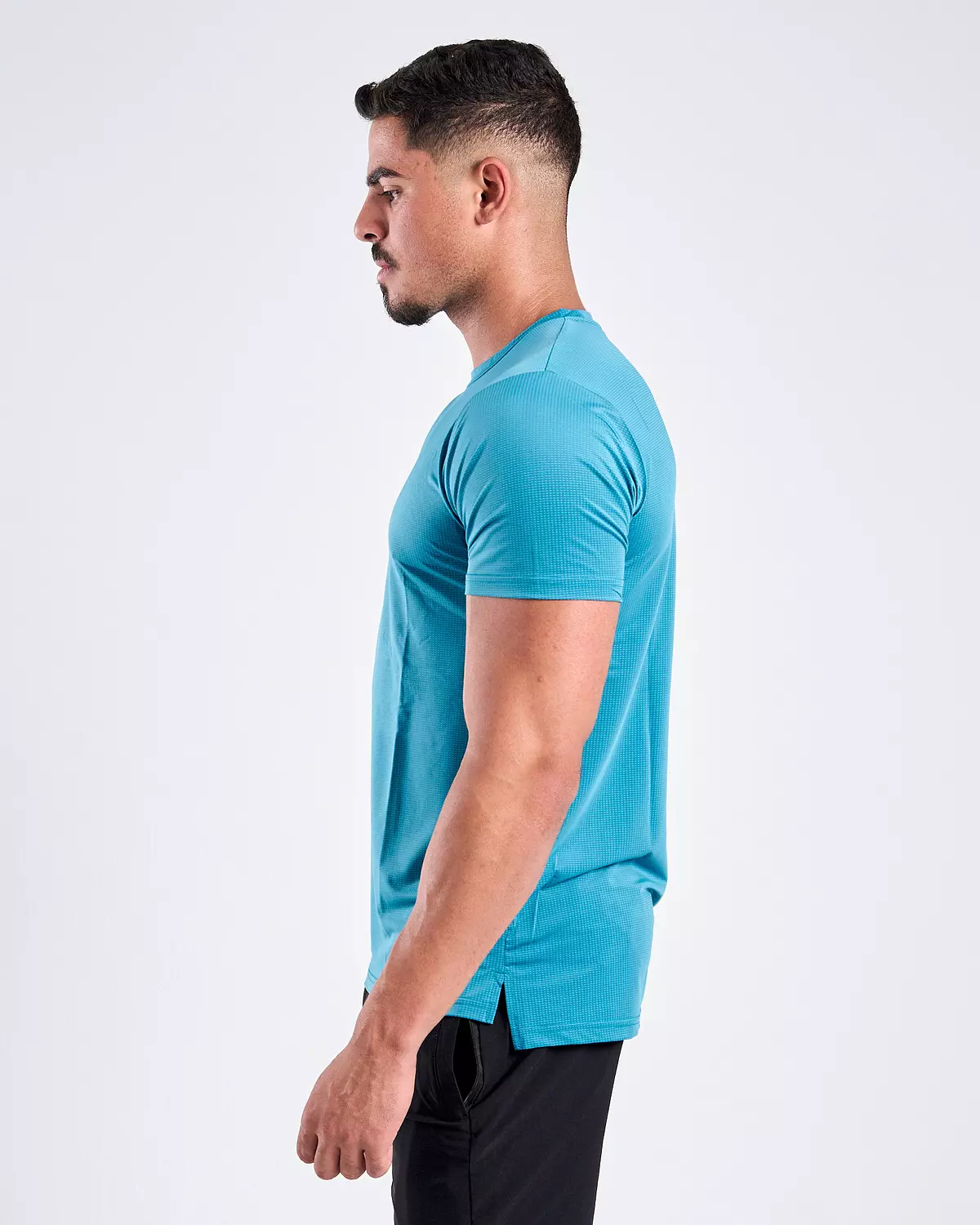 MEN'S CORE TECH T-SHIRT - Azure Blue hover image