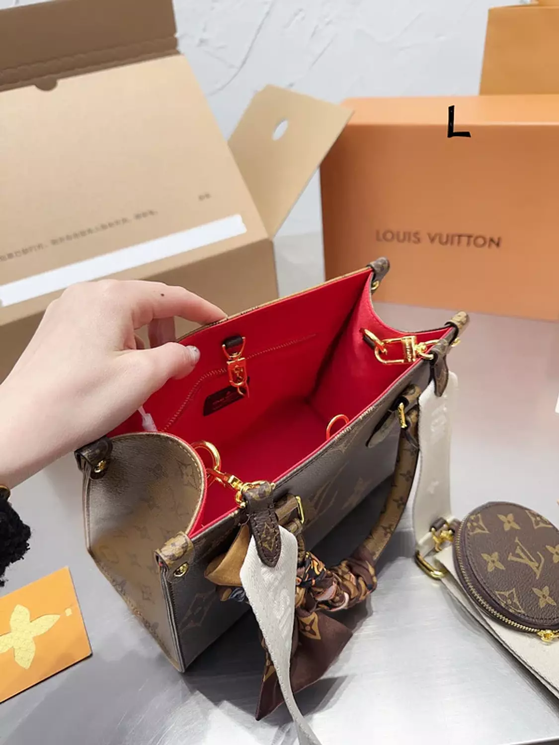 Lv on the go  5