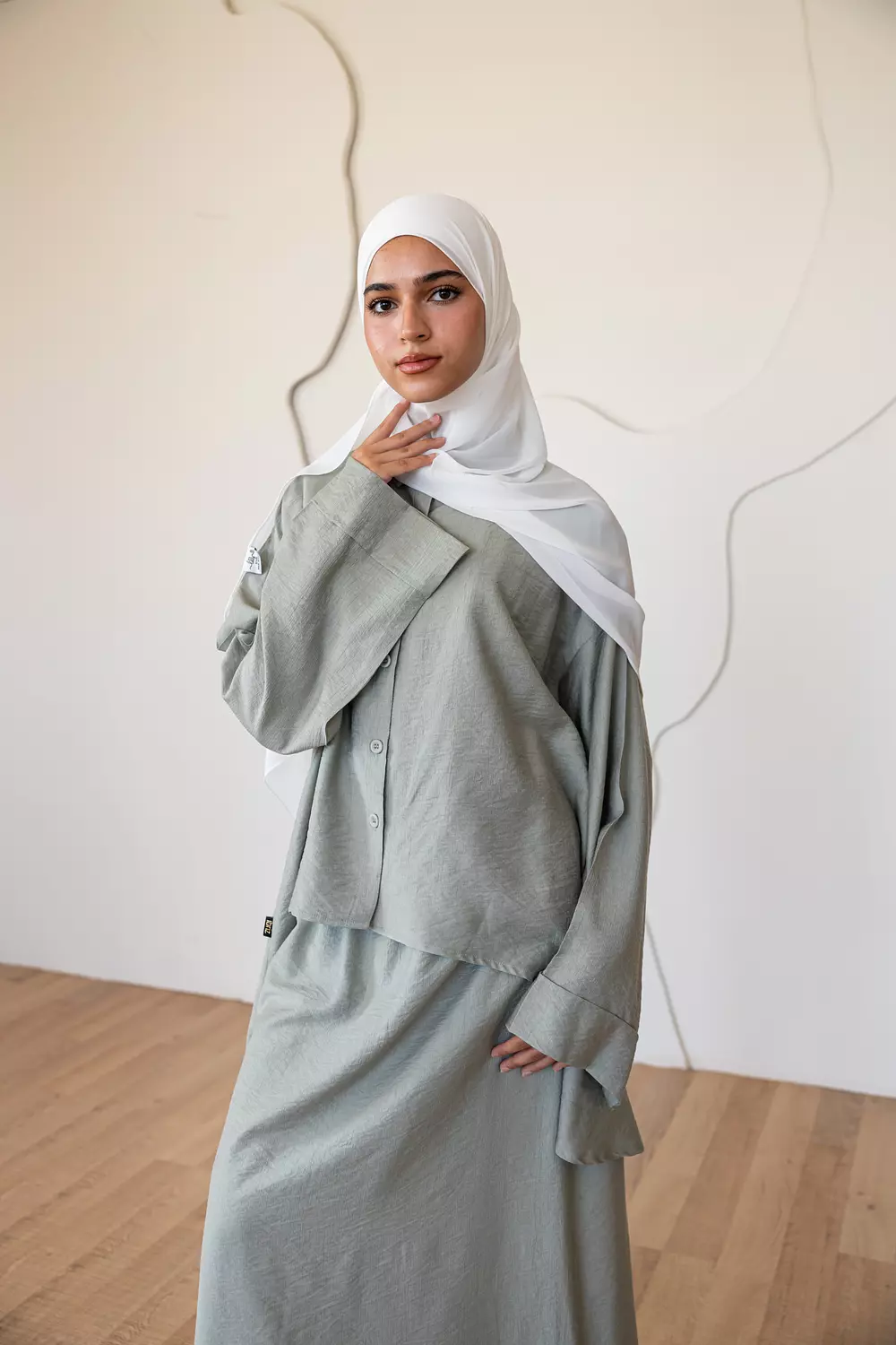 Elegant Demure Set in Mint Green 044 3