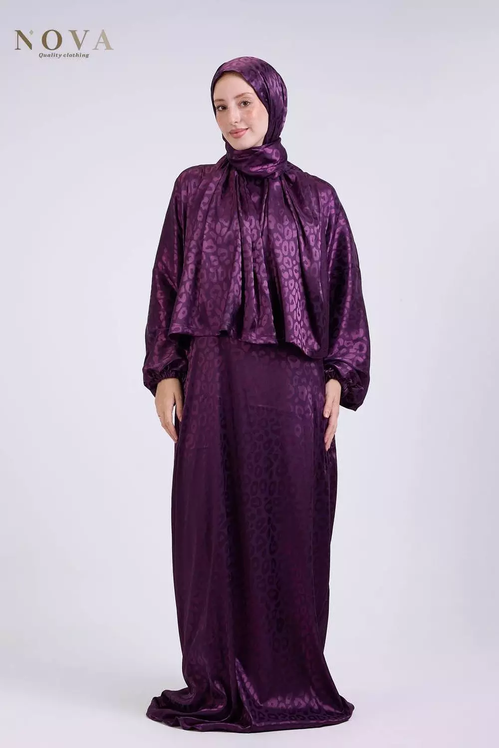 Dark violet Jacquard image
