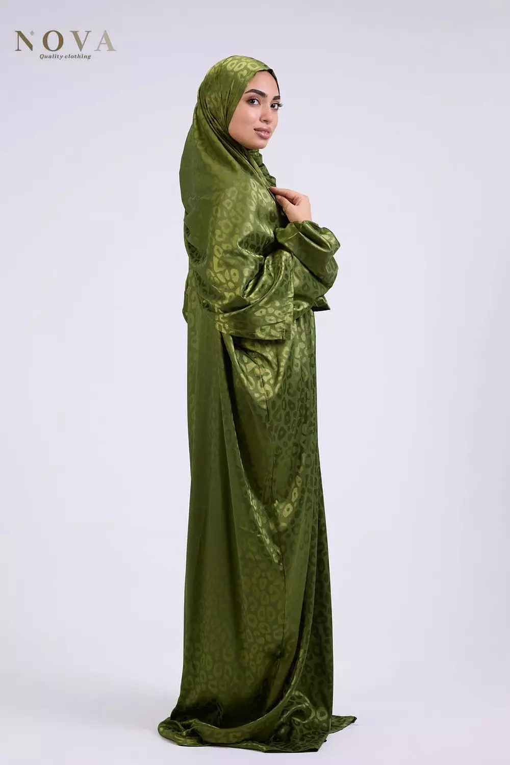 Olive green Jacquard 1