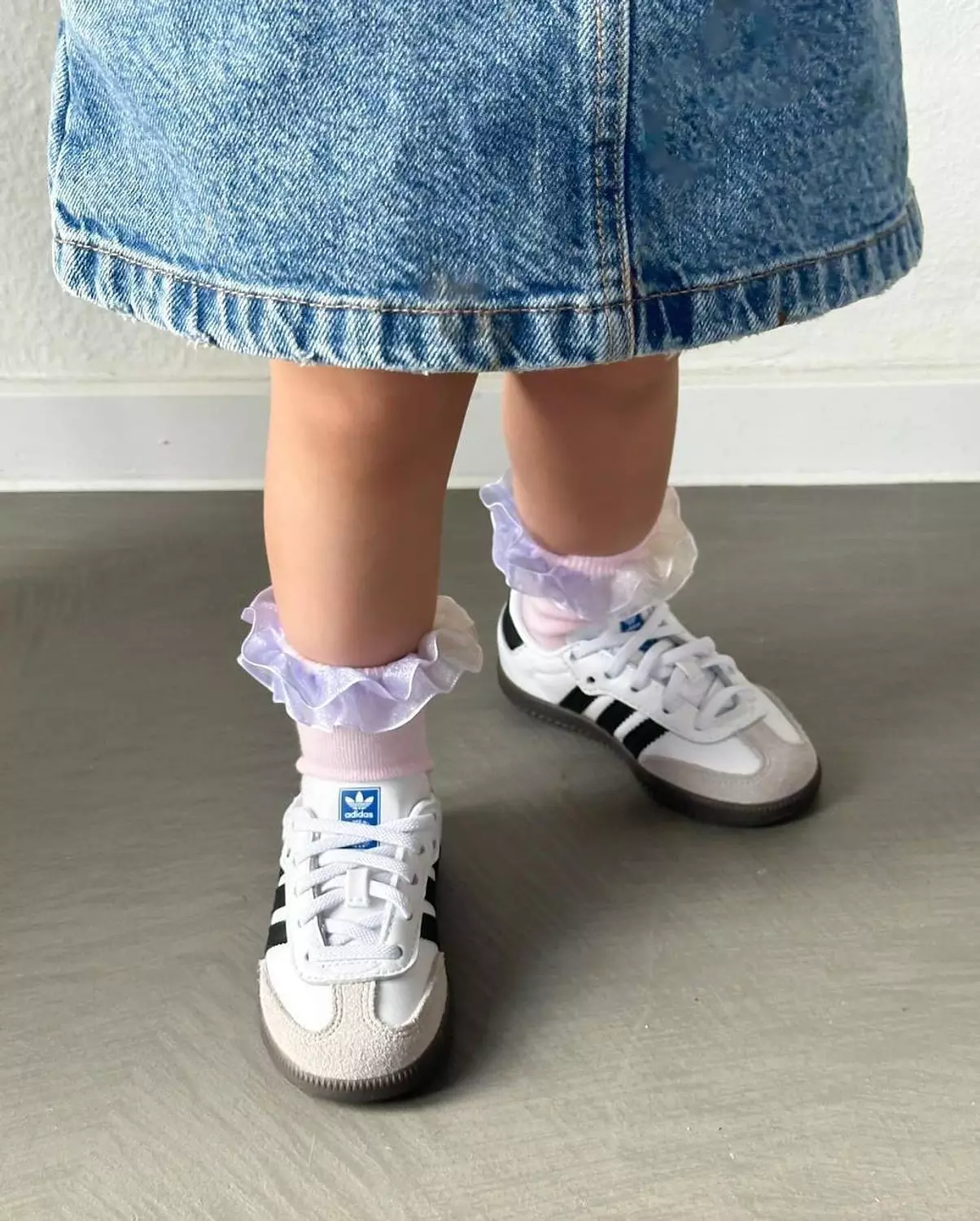 Adidas Samba – Vegan White Gum (Kids) 2