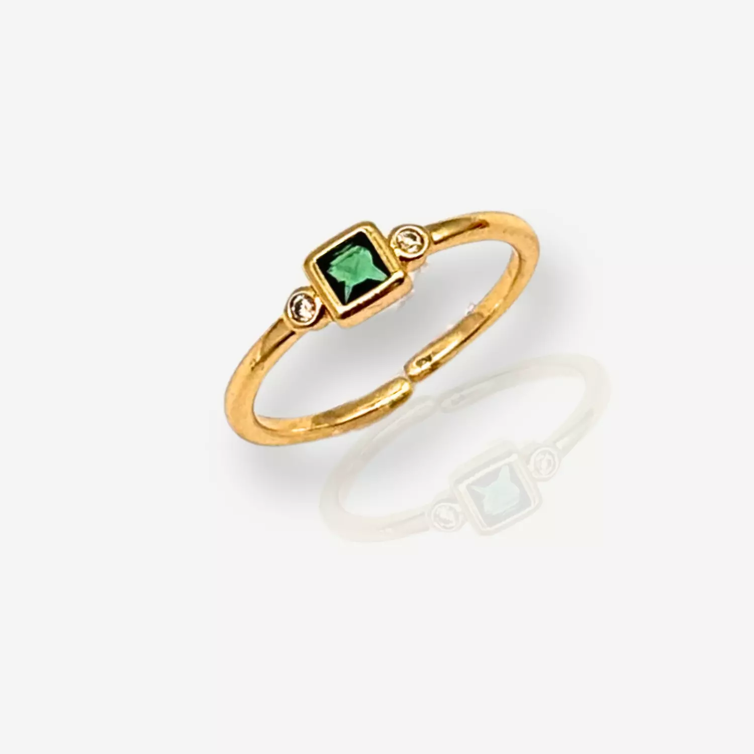 Green Square  hover image
