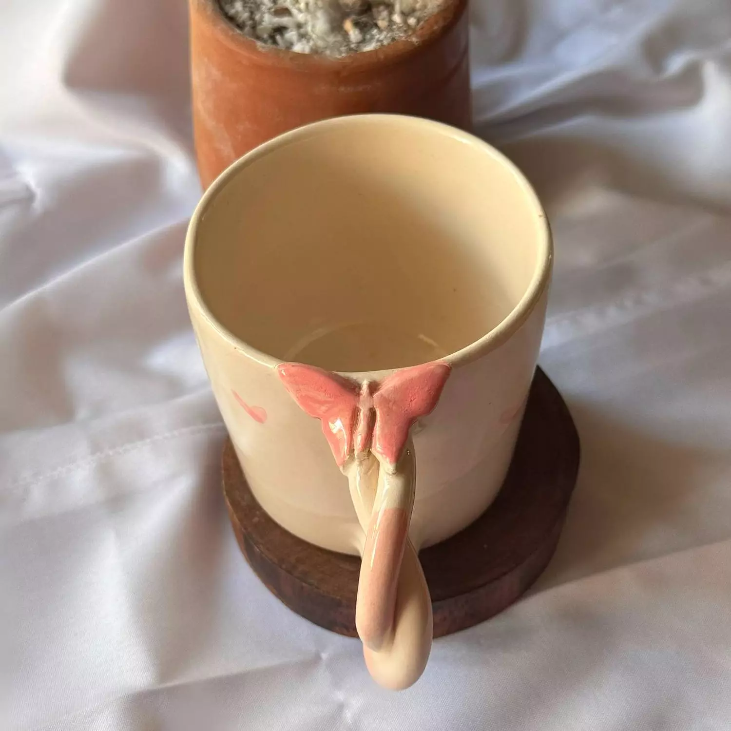 pinkie butterfly mug image