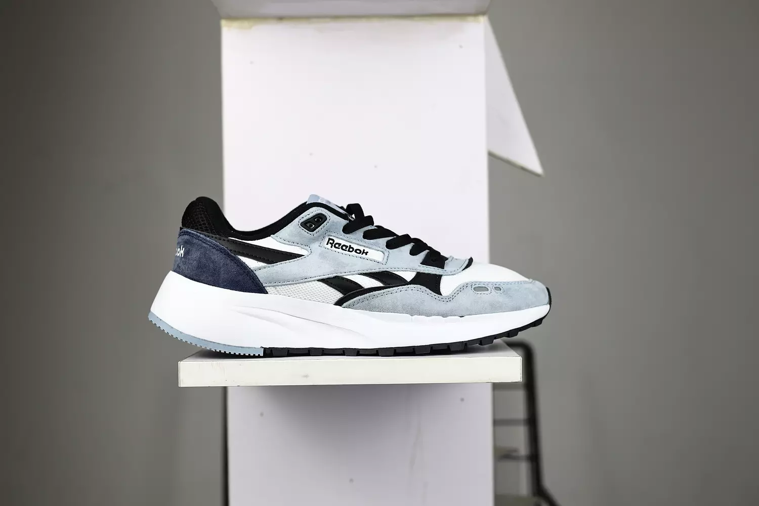 Reebok Classic Leather2400 2