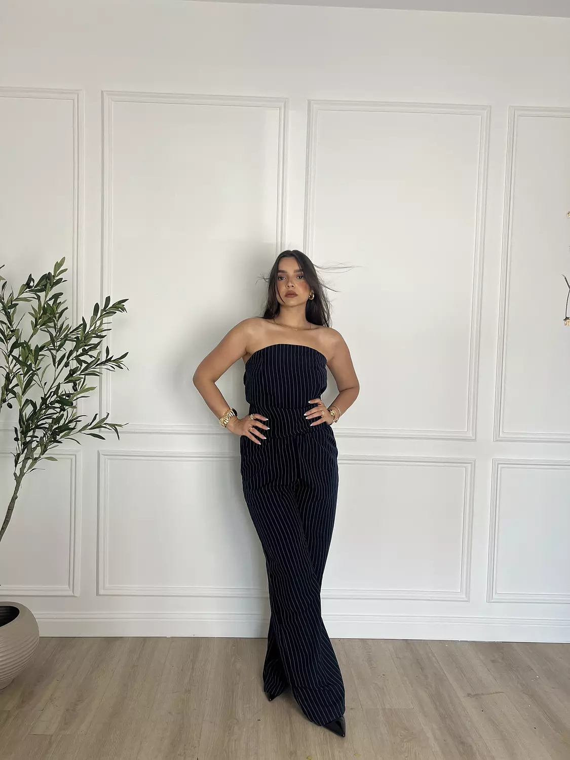 Stirped Formal set image