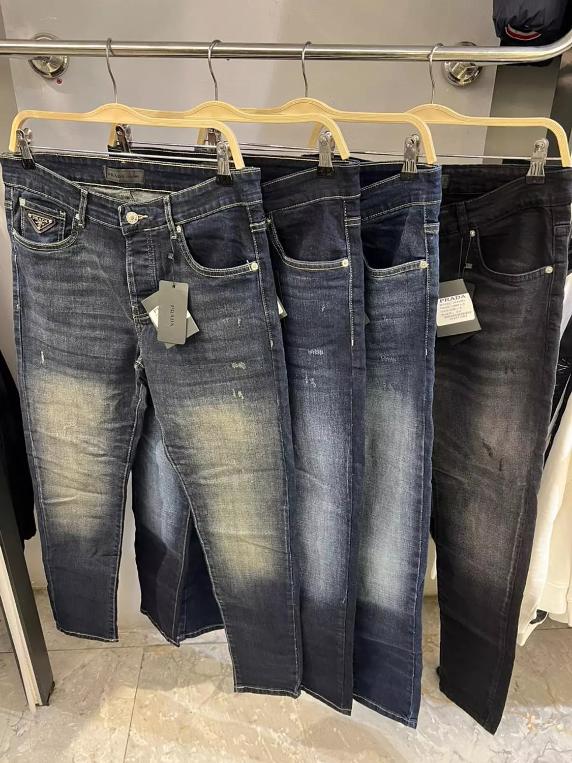 PRADA SLIM FIT PANT \ 18690 \ 6 2