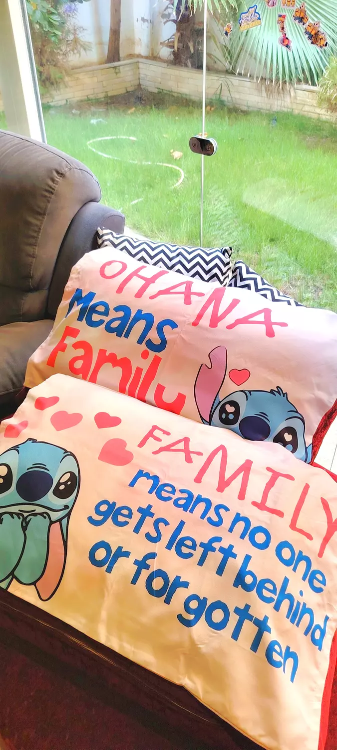 Stitch Ohana pillow cases image