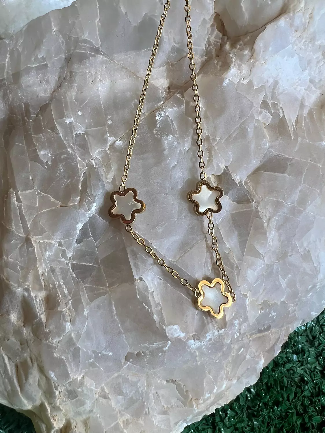 Gold Clover Station Bracelet 1