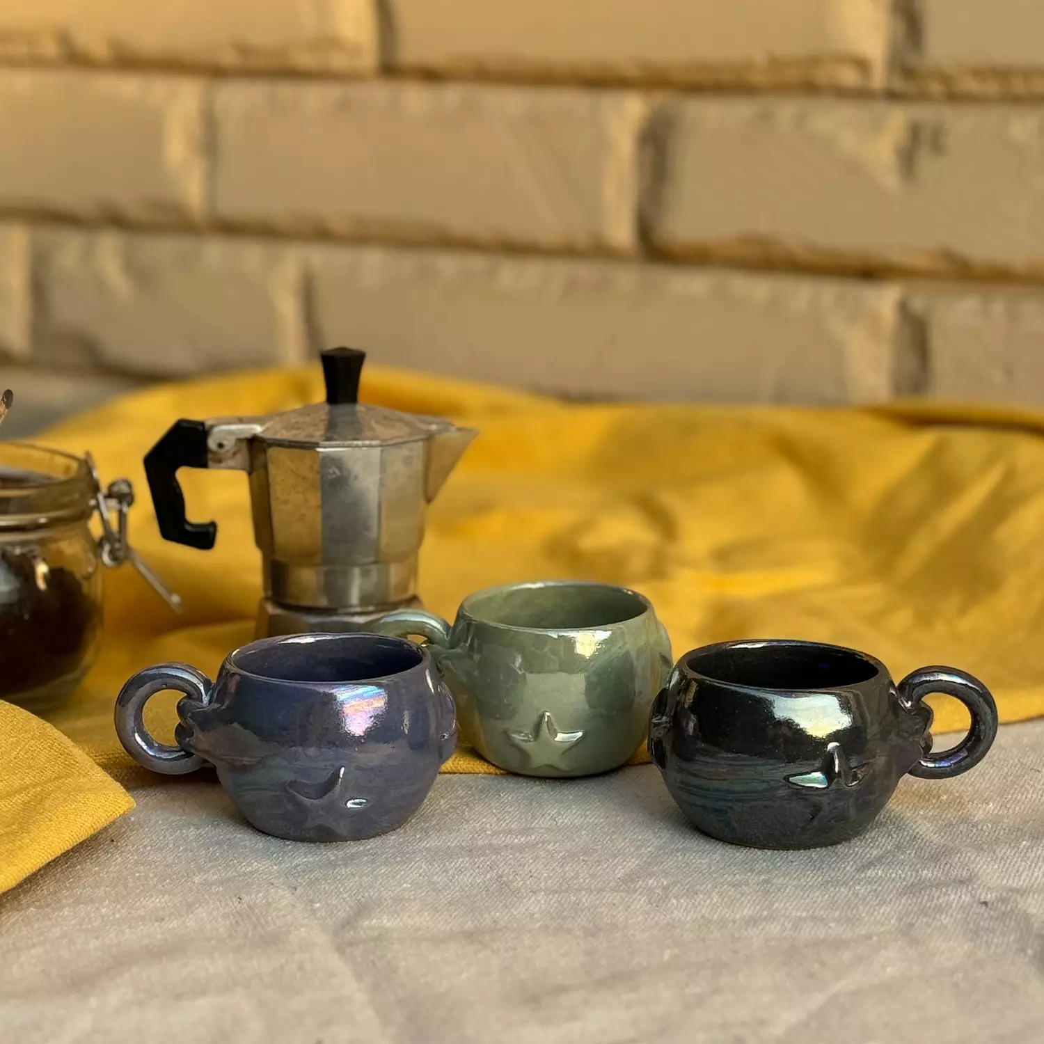 Pearly Mini Mugs image