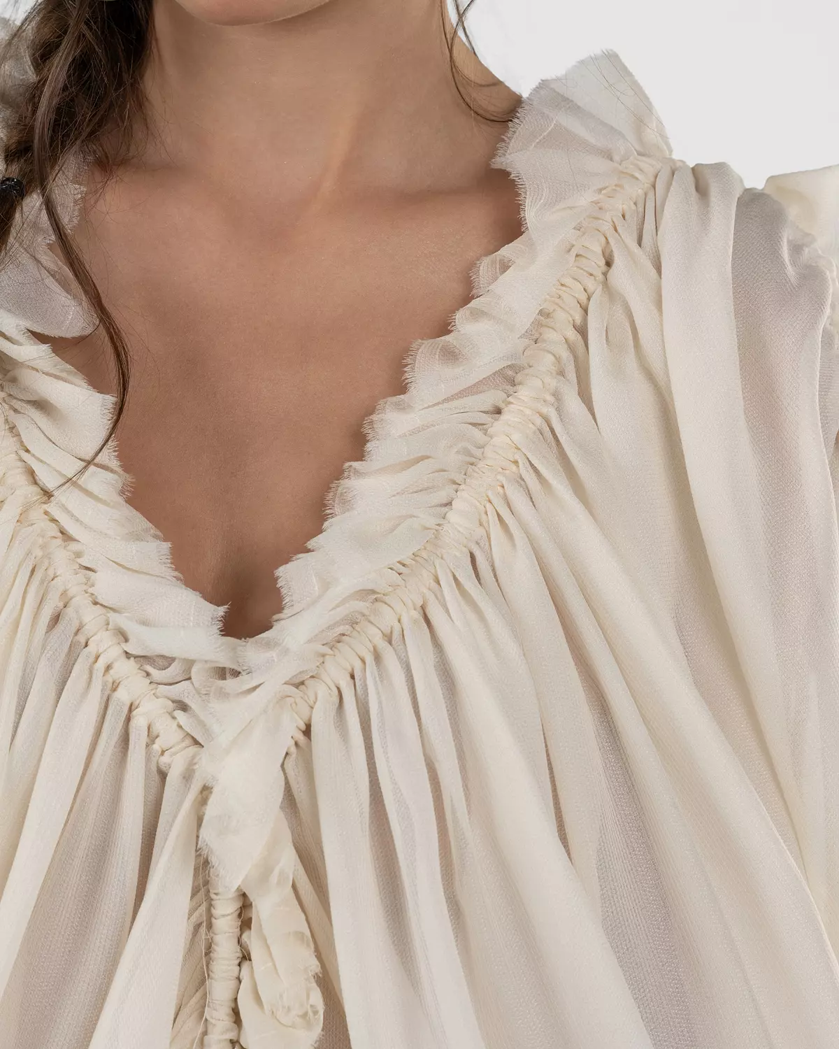 Delicate Off-White Oversized Blouse 3