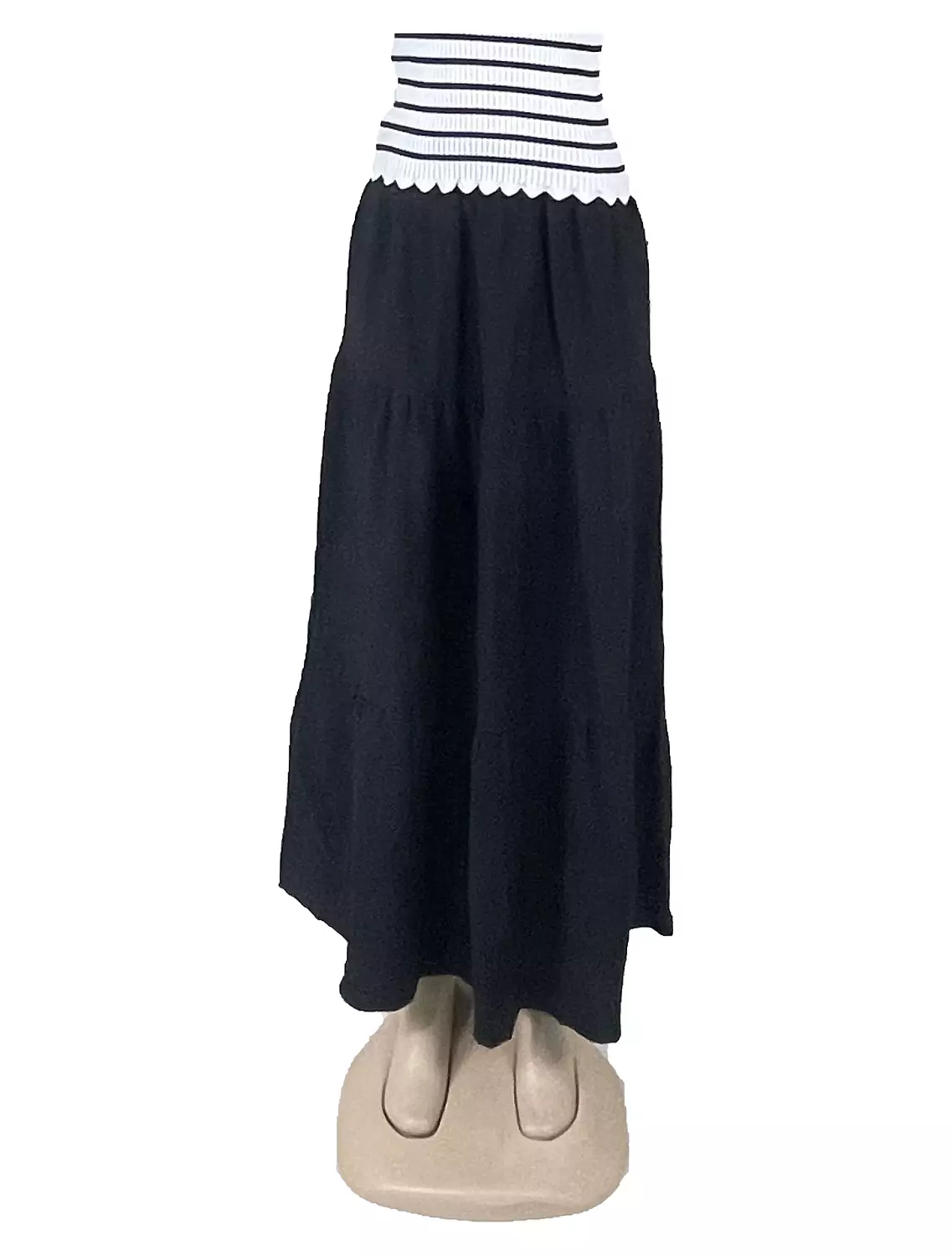 <p><strong>Skirts</strong></p>