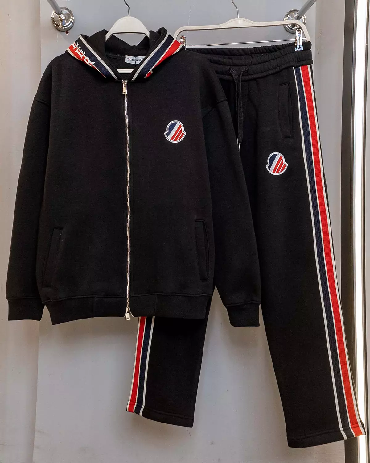 MONCLER SUIT / 1610 image