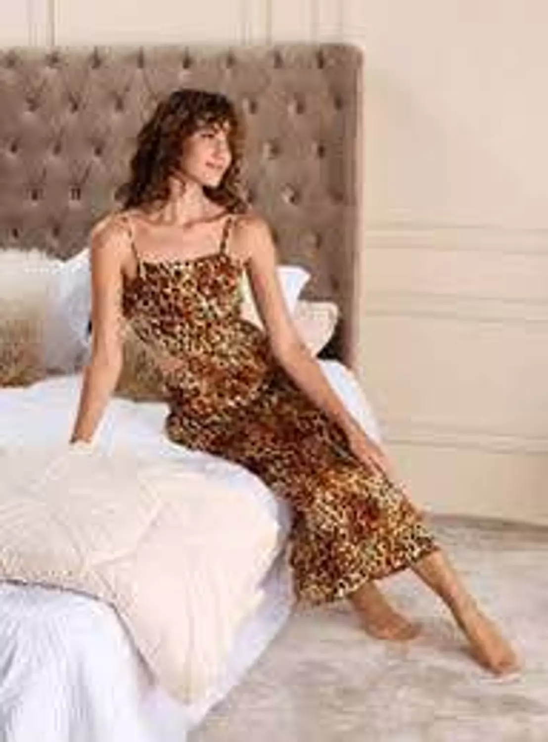 Sexyy animal print  dress from Max   Size m to 60:65 k    2