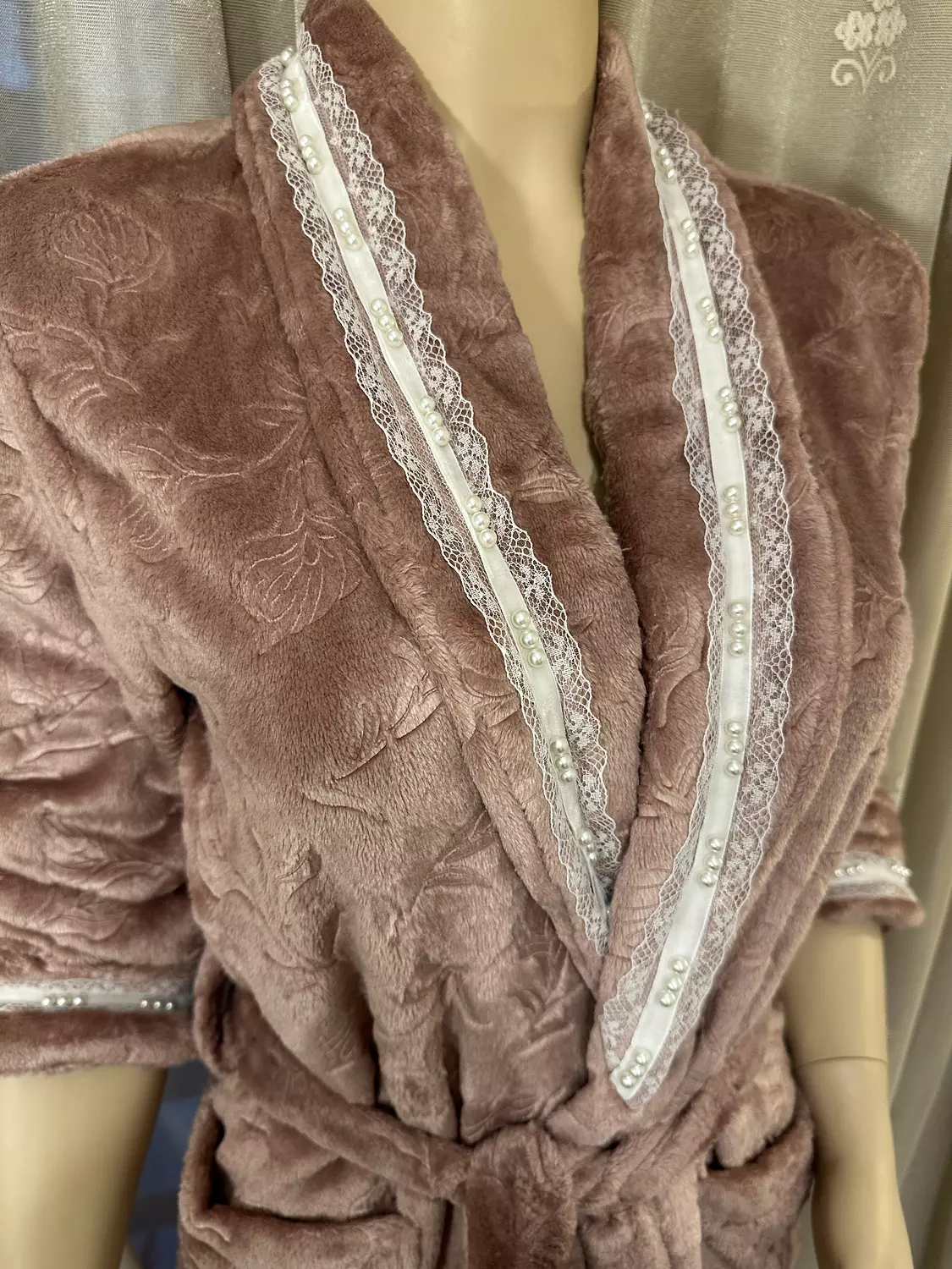 Rose Taupe Embossed Lace Winter Robe 4