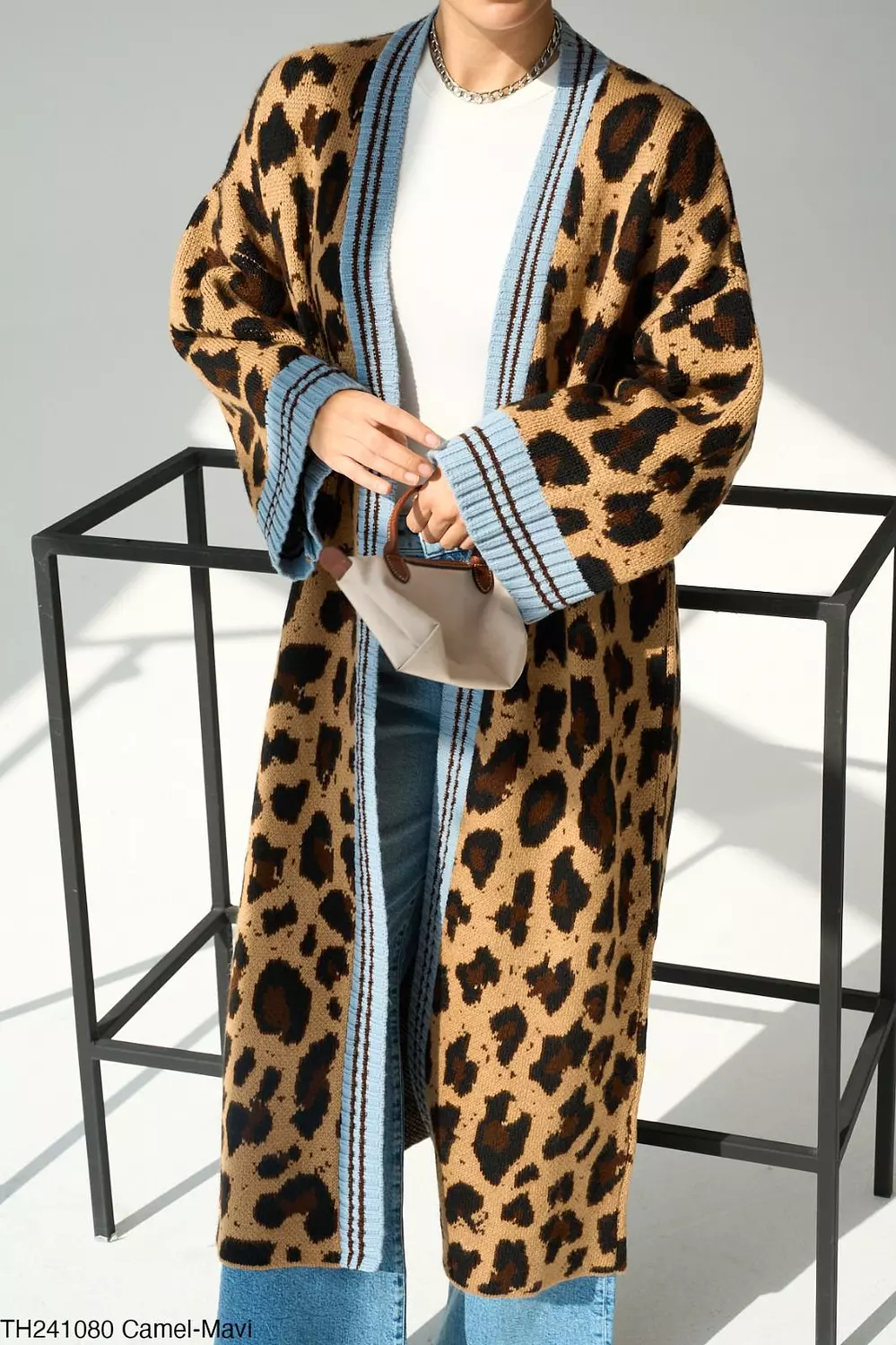 Cheetah Printed Cardigan 2