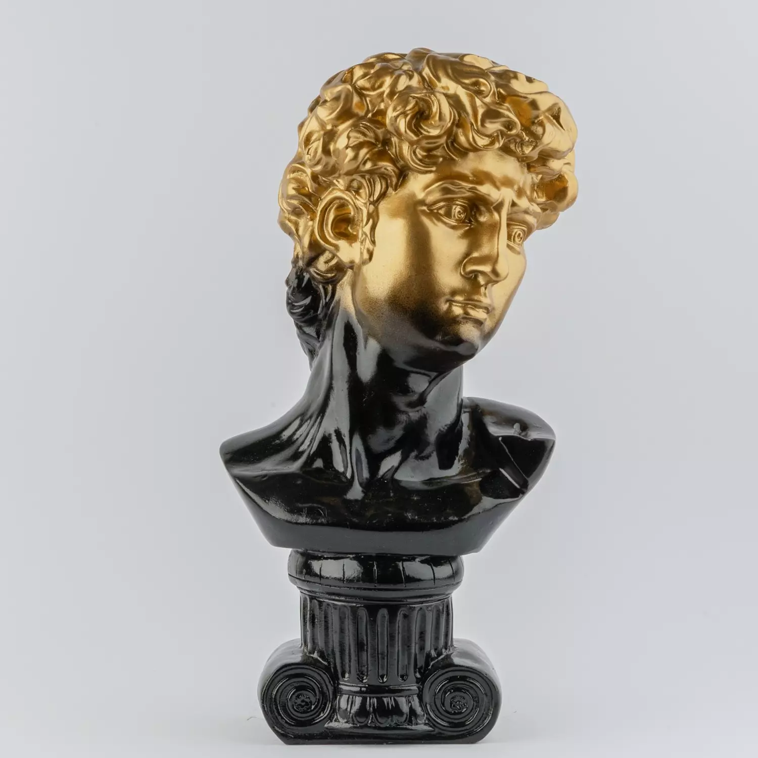 David Statue hover image