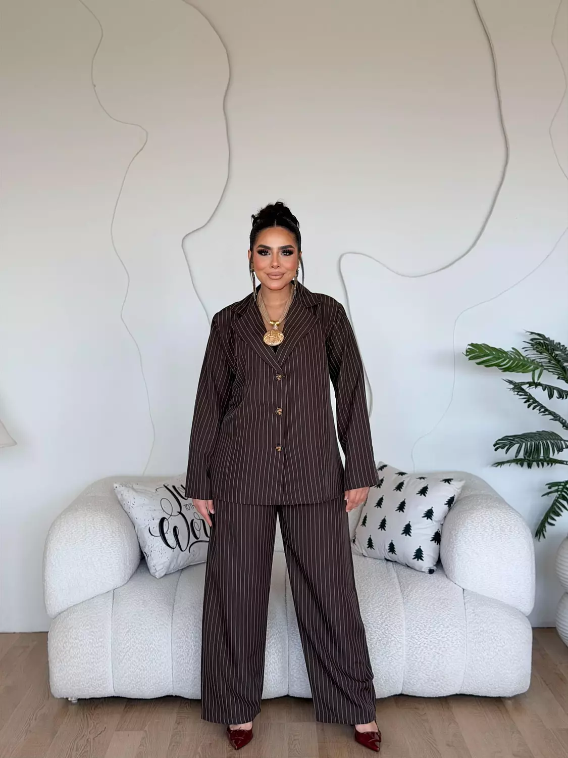 Axis Pinstripe Set In Brown image