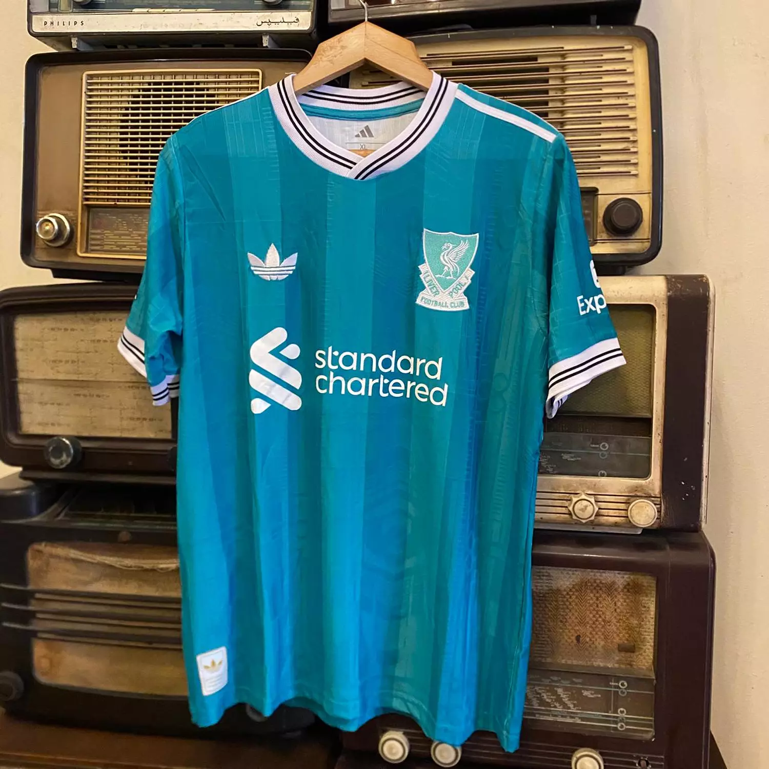 Liverpool 25/26 Third Jersey Inspired by 90s image