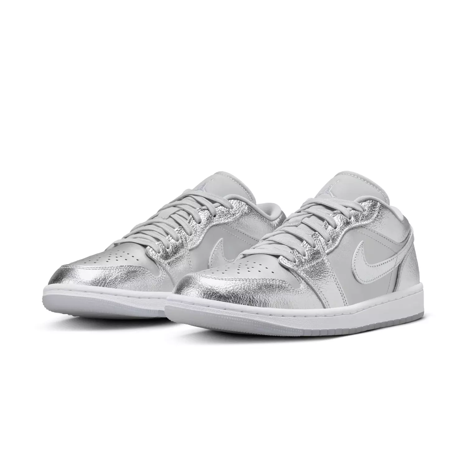 Nike Air Jordan Low SE - Metallic Silver  hover image