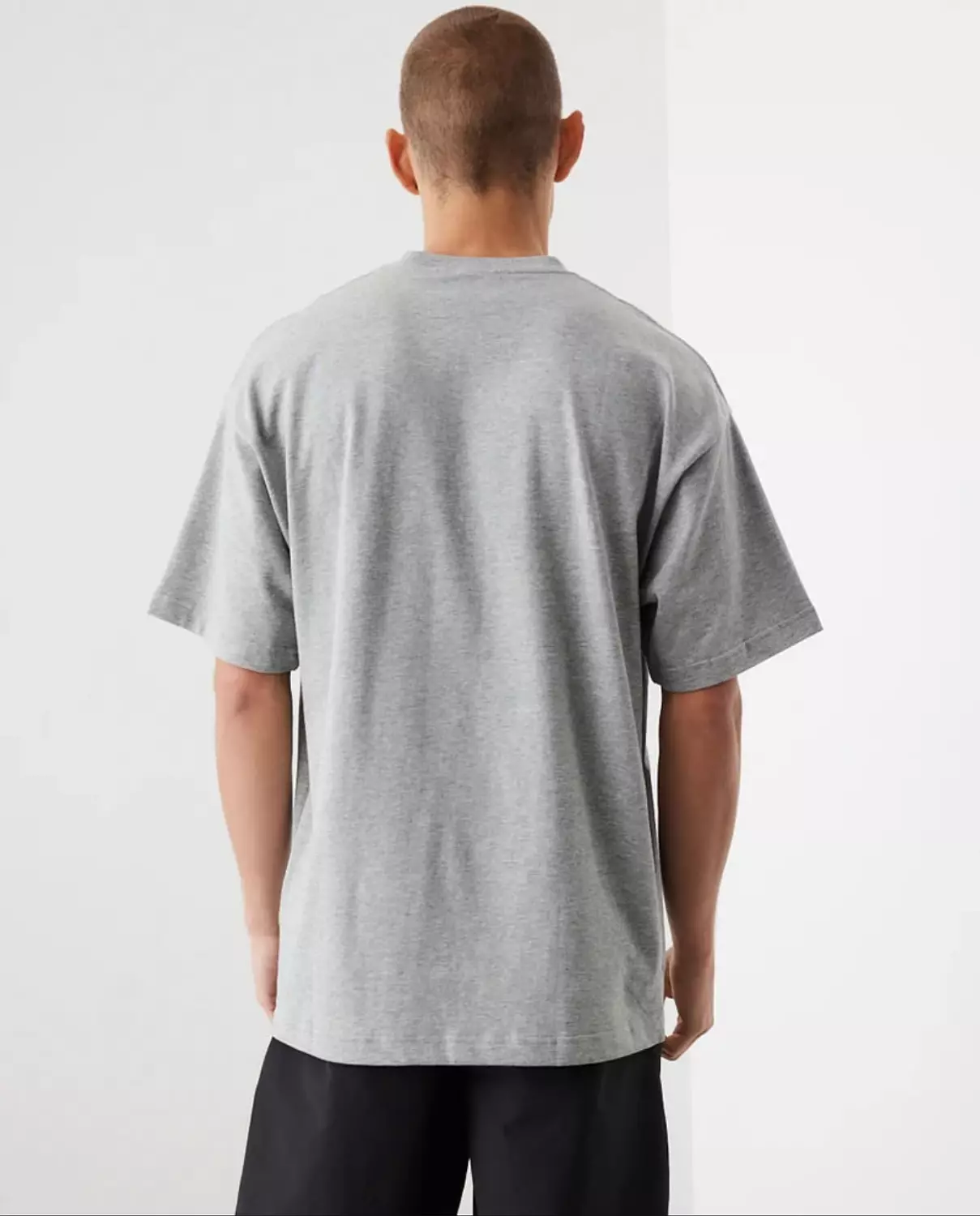 T-shirt nike oversize light gray  hover image
