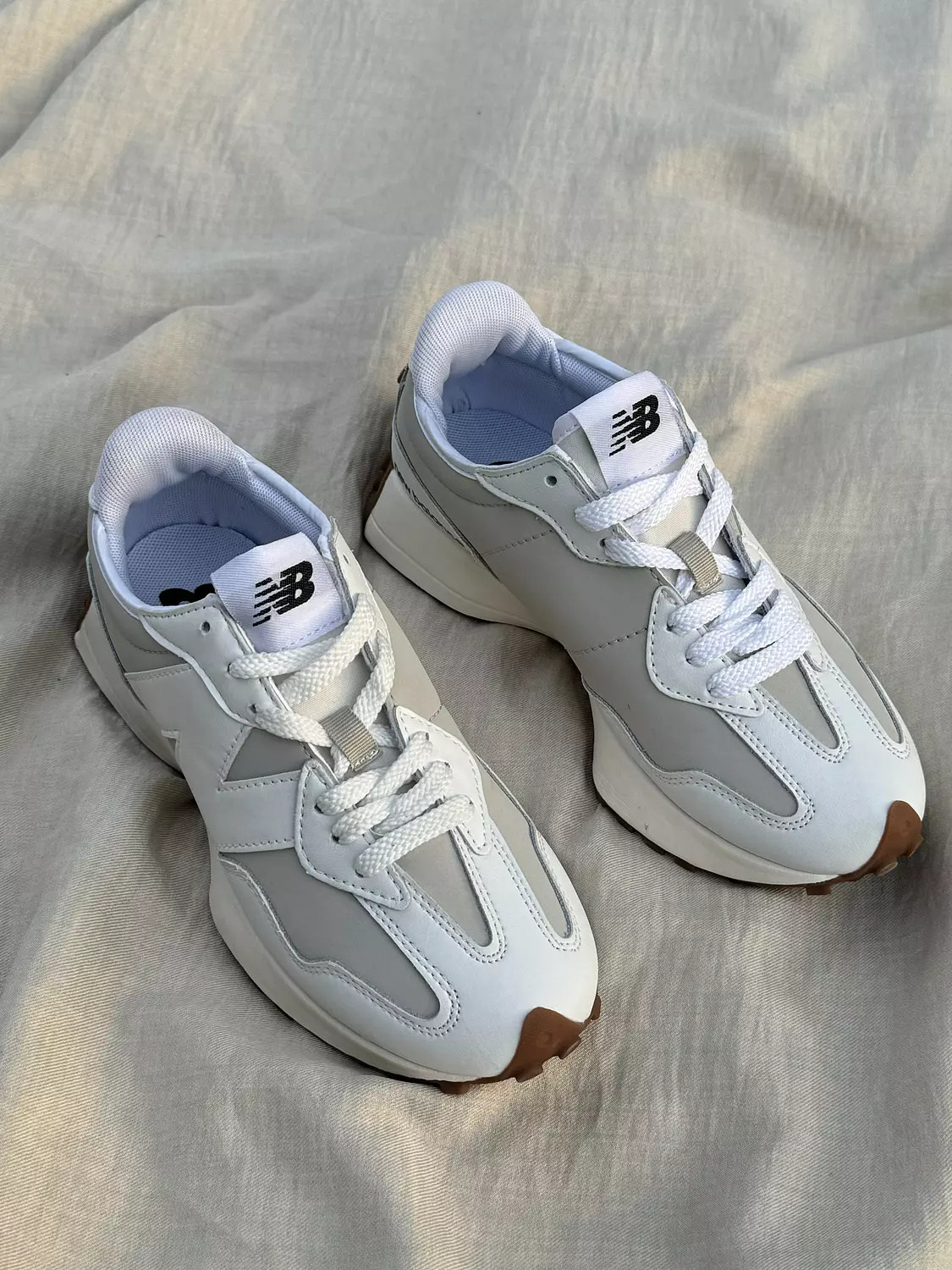 New balance 327  2