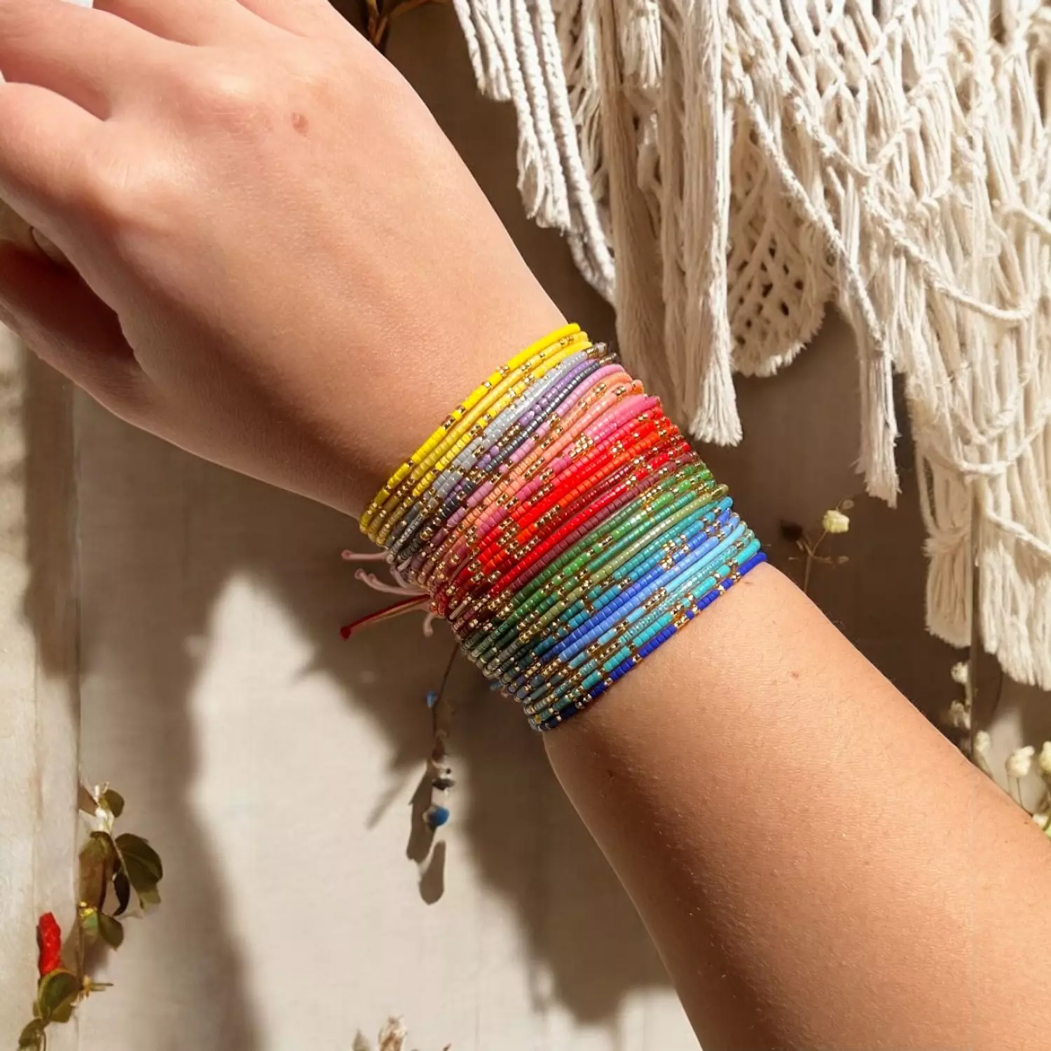 <h3 style="text-align: start">Color Heaven </h3>