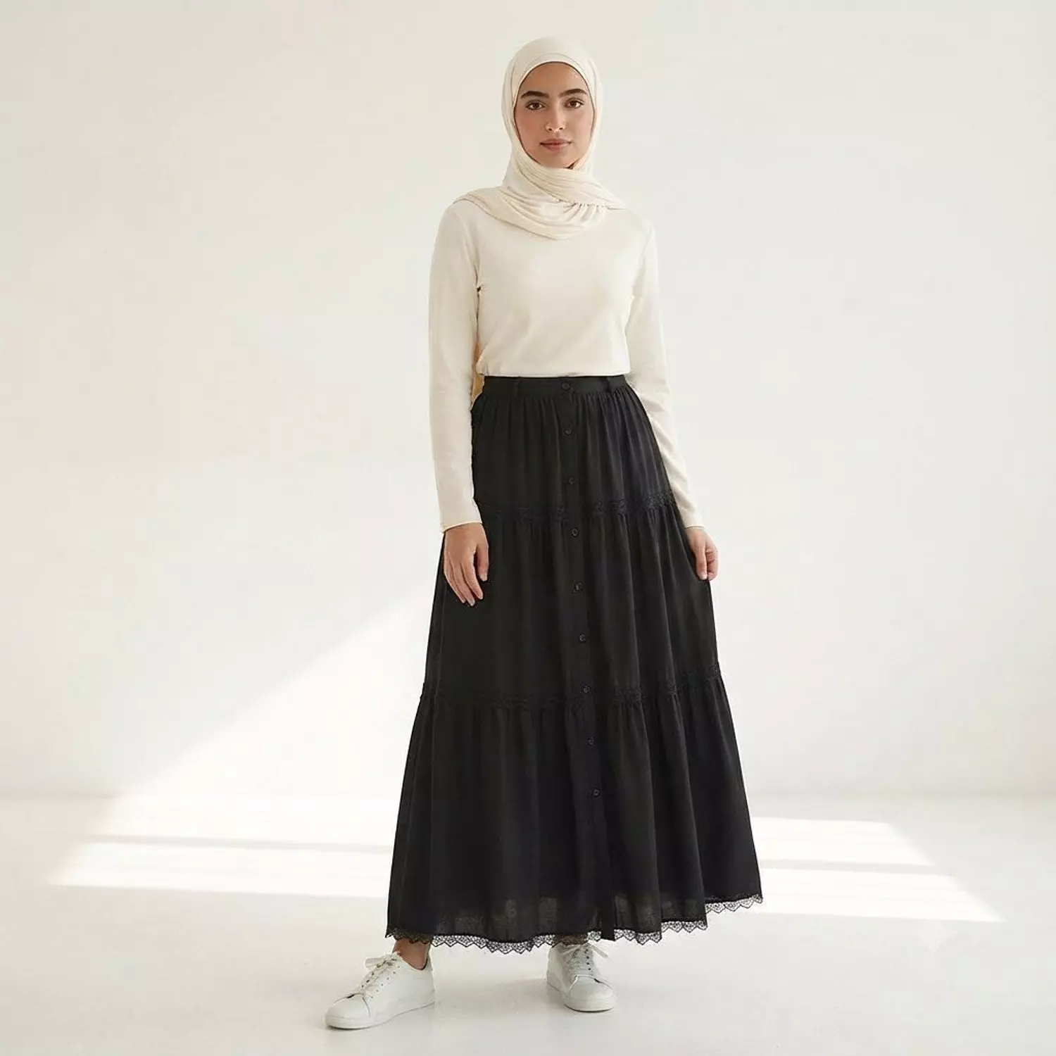 Lace Trim Button Maxi Skirt 3