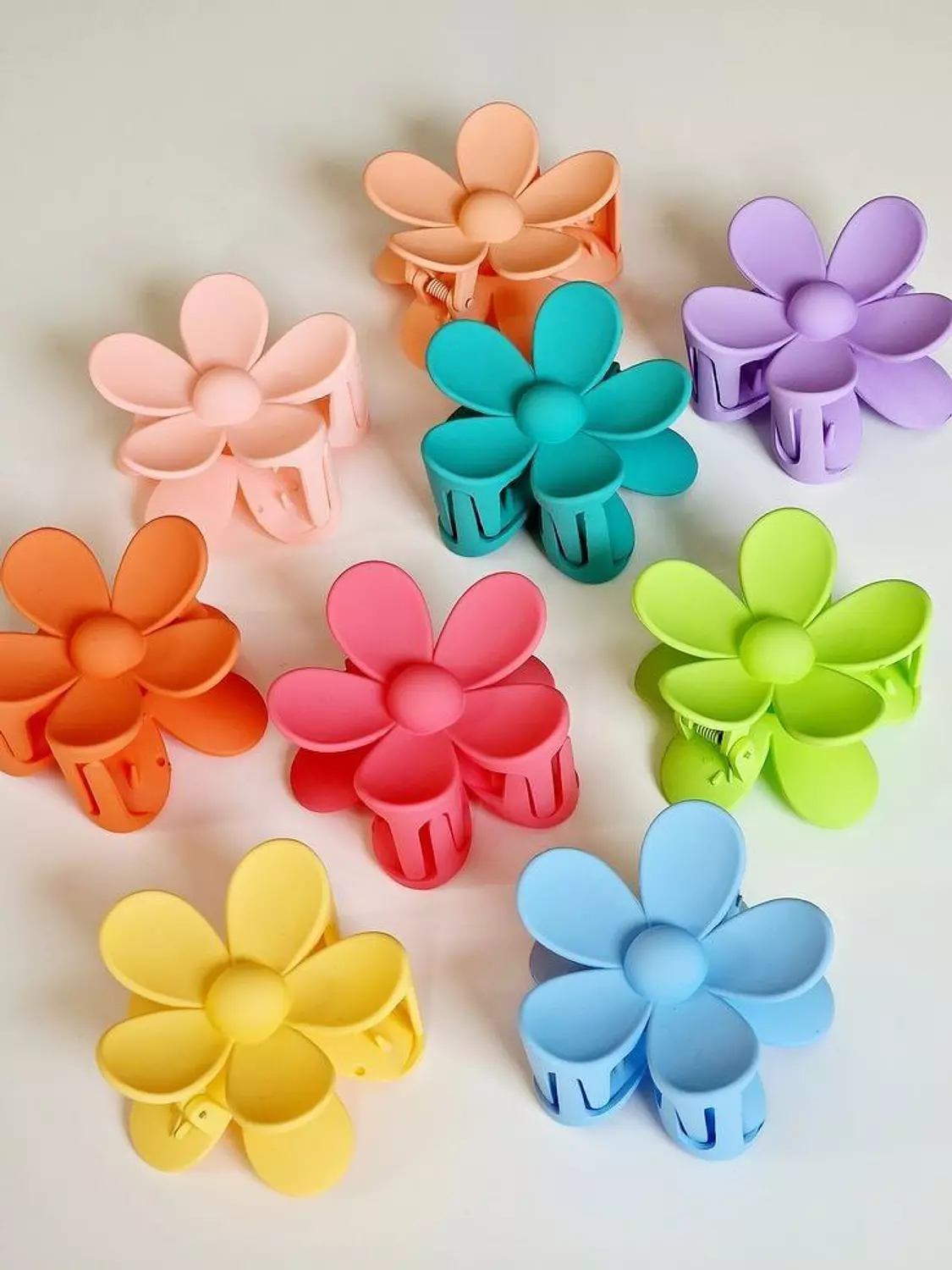 Flower Clips image
