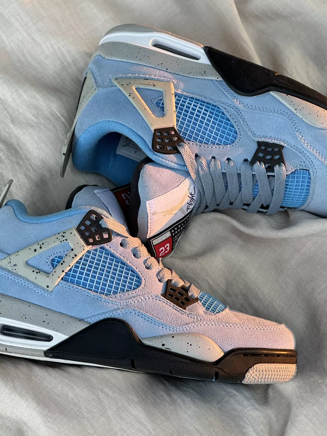 Nike Air Jordan 4 blue university  1