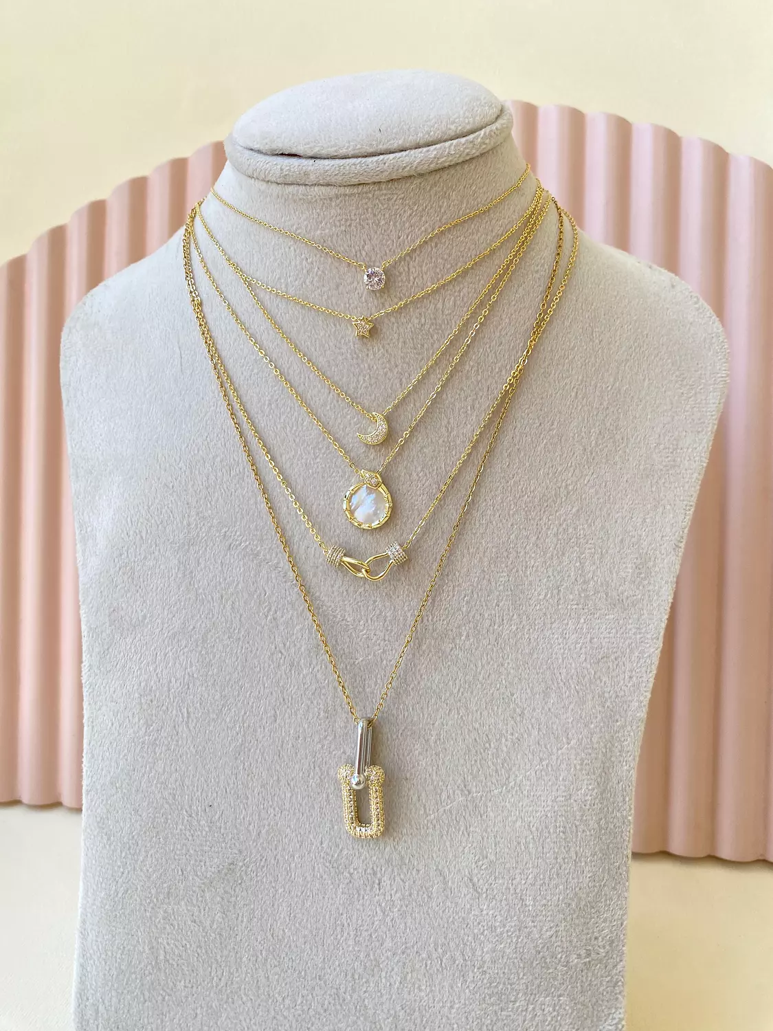 Spark necklaces image