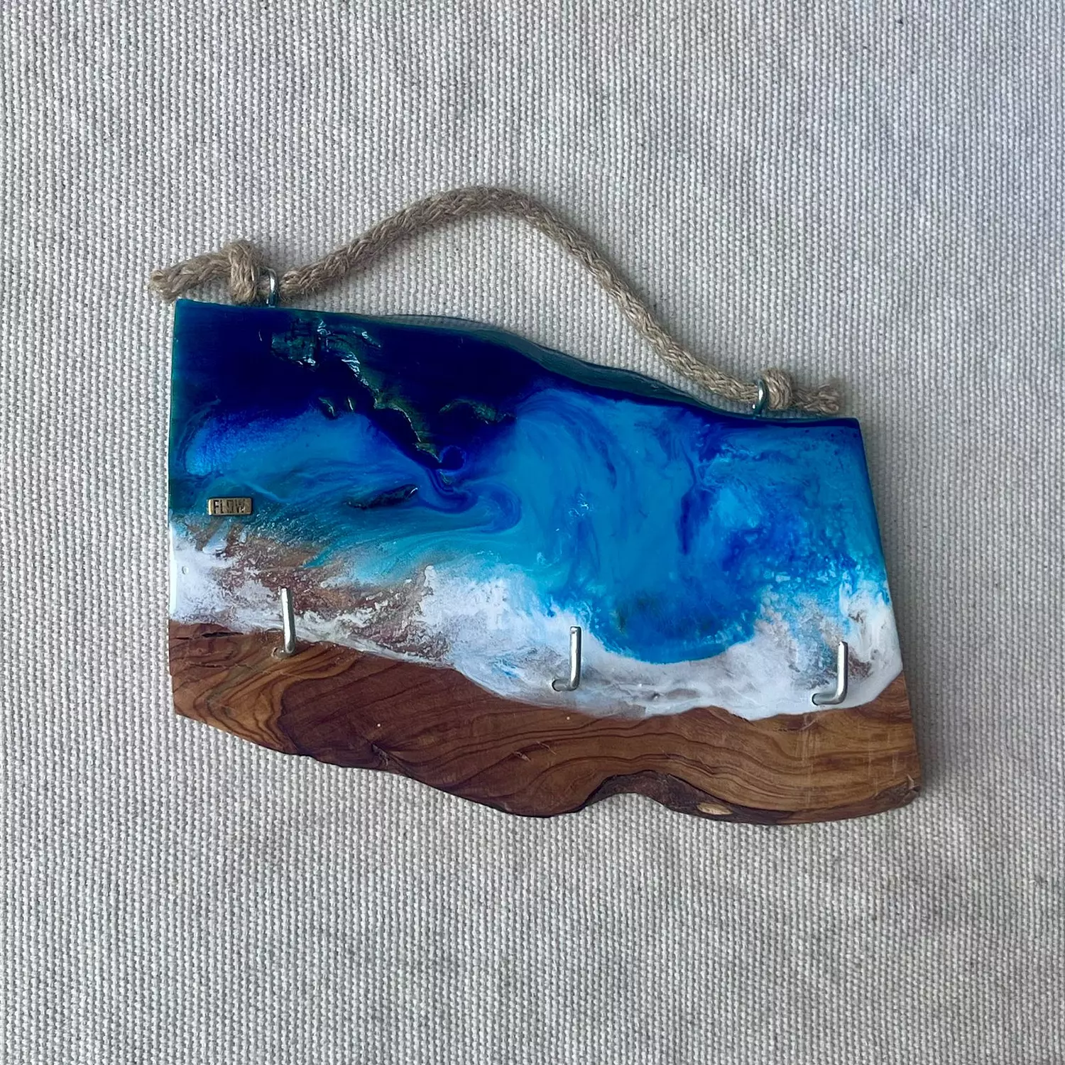 Small Live Edge Key Holder 3