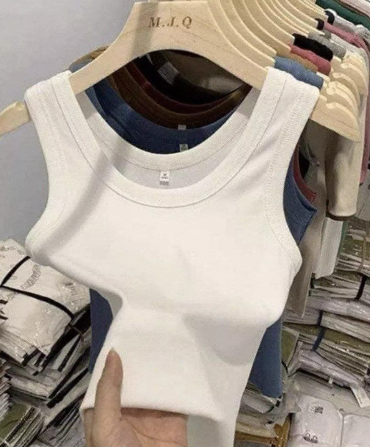 Tank top  5