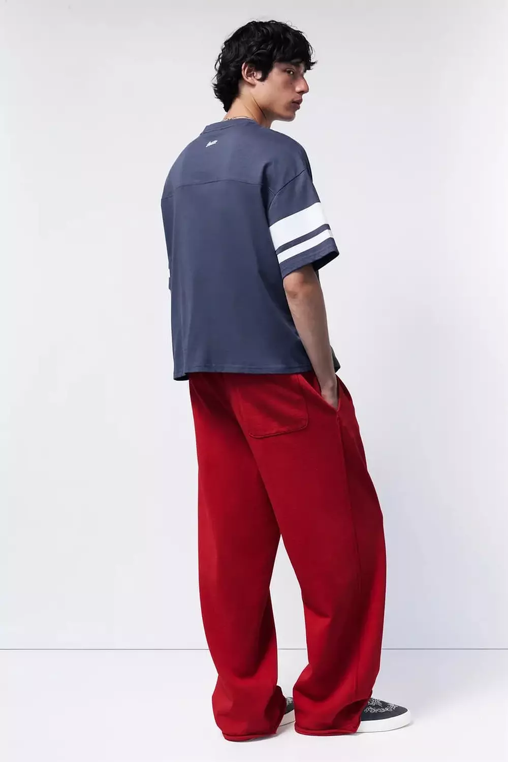 PULL&BEAR VARSITY 91 EMBROIDERED  T-SHIRT  7